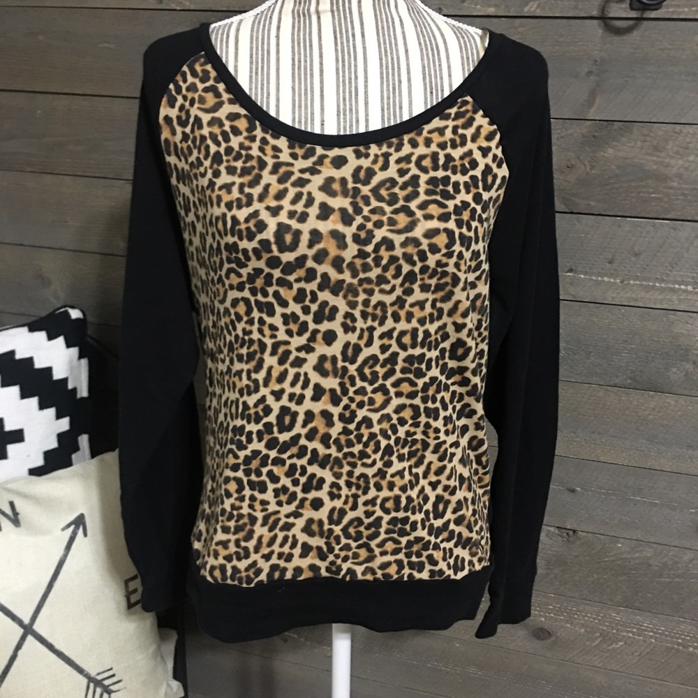 Victoria’s Secret PINK cheetah print top